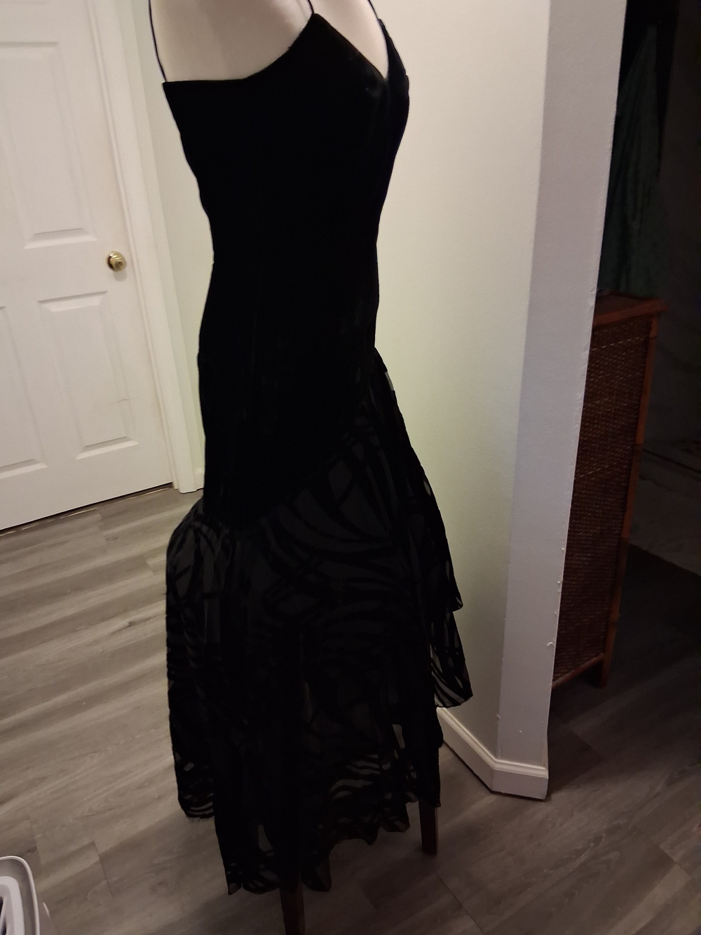 Cache Black Velvet & Sheer Asymmetrical Slip Dress - Picture 4 of 8